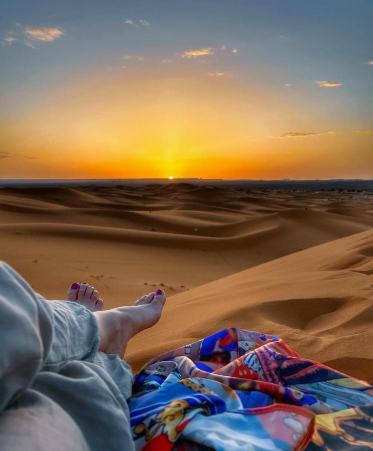 Desert Berber Fire Camp เมอร์ซูกา ภายนอก รูปภาพ