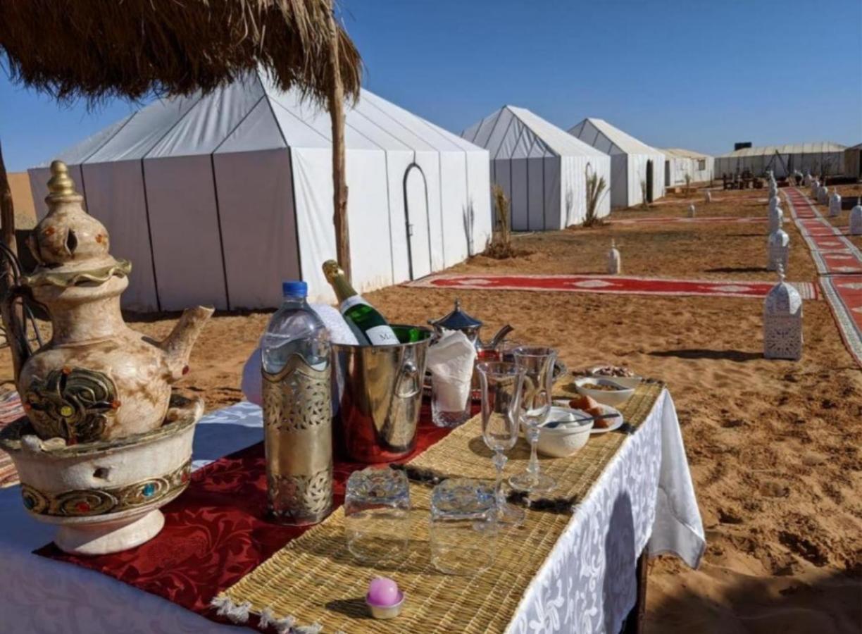 Desert Berber Fire Camp เมอร์ซูกา ภายนอก รูปภาพ