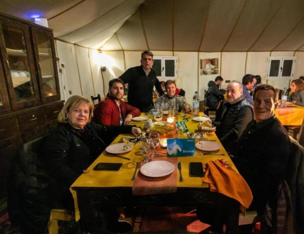 Desert Berber Fire Camp เมอร์ซูกา ภายนอก รูปภาพ