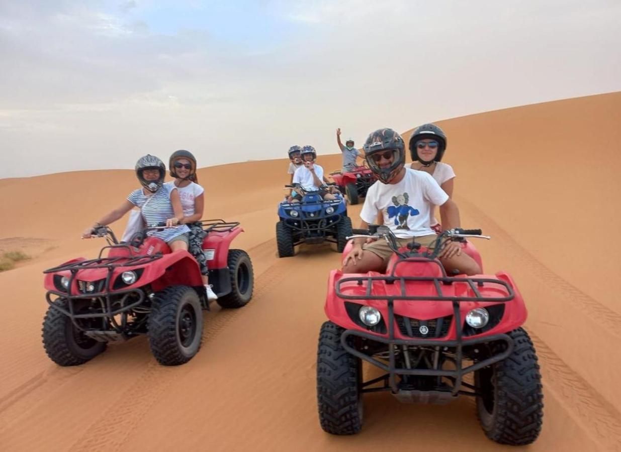Desert Berber Fire Camp เมอร์ซูกา ภายนอก รูปภาพ