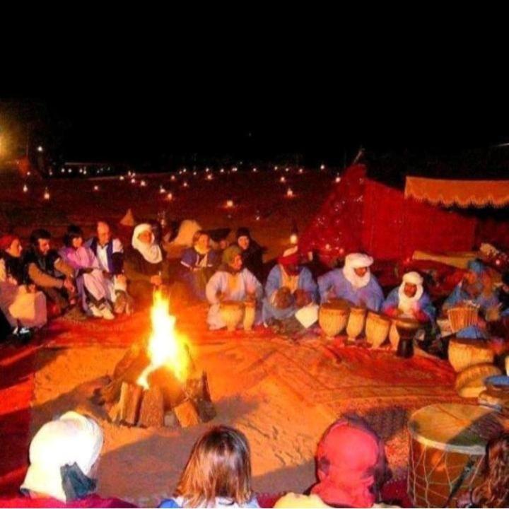 Desert Berber Fire Camp เมอร์ซูกา ภายนอก รูปภาพ