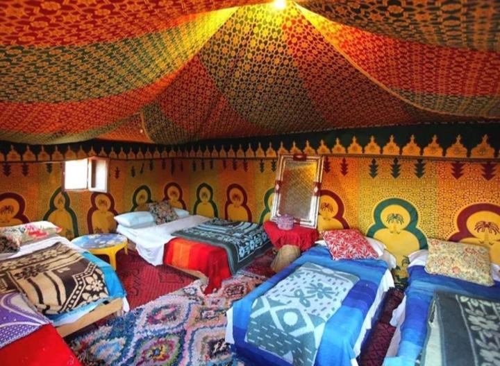 Desert Berber Fire Camp เมอร์ซูกา ภายนอก รูปภาพ