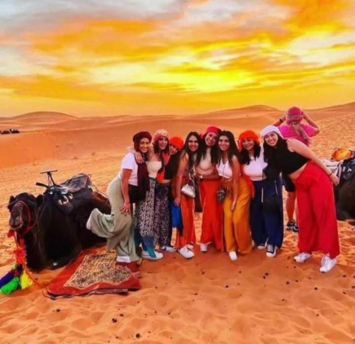 Desert Berber Fire Camp เมอร์ซูกา ภายนอก รูปภาพ