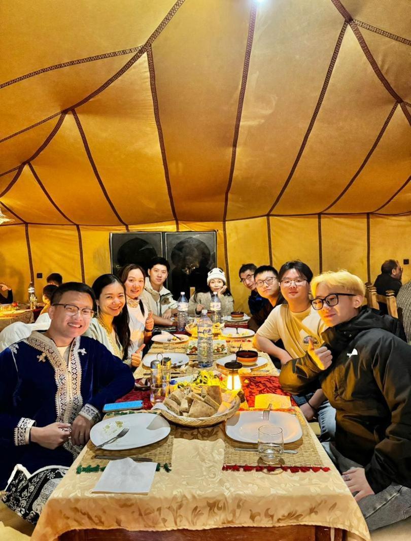 Desert Berber Fire Camp เมอร์ซูกา ภายนอก รูปภาพ